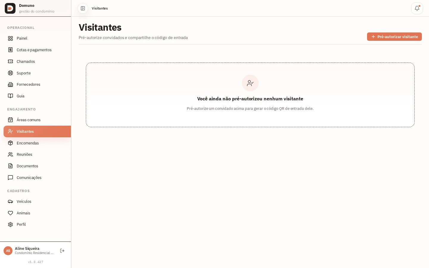 Autorizações de visitantes com data, horário e status de liberação.
