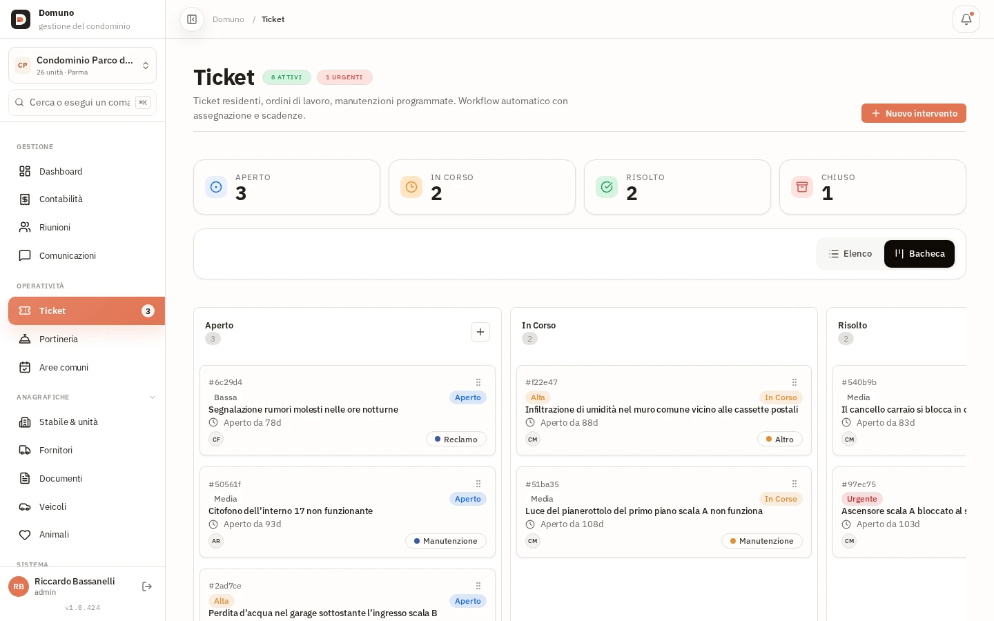 Bacheca dei ticket con priorità, categoria e stato di ogni segnalazione.